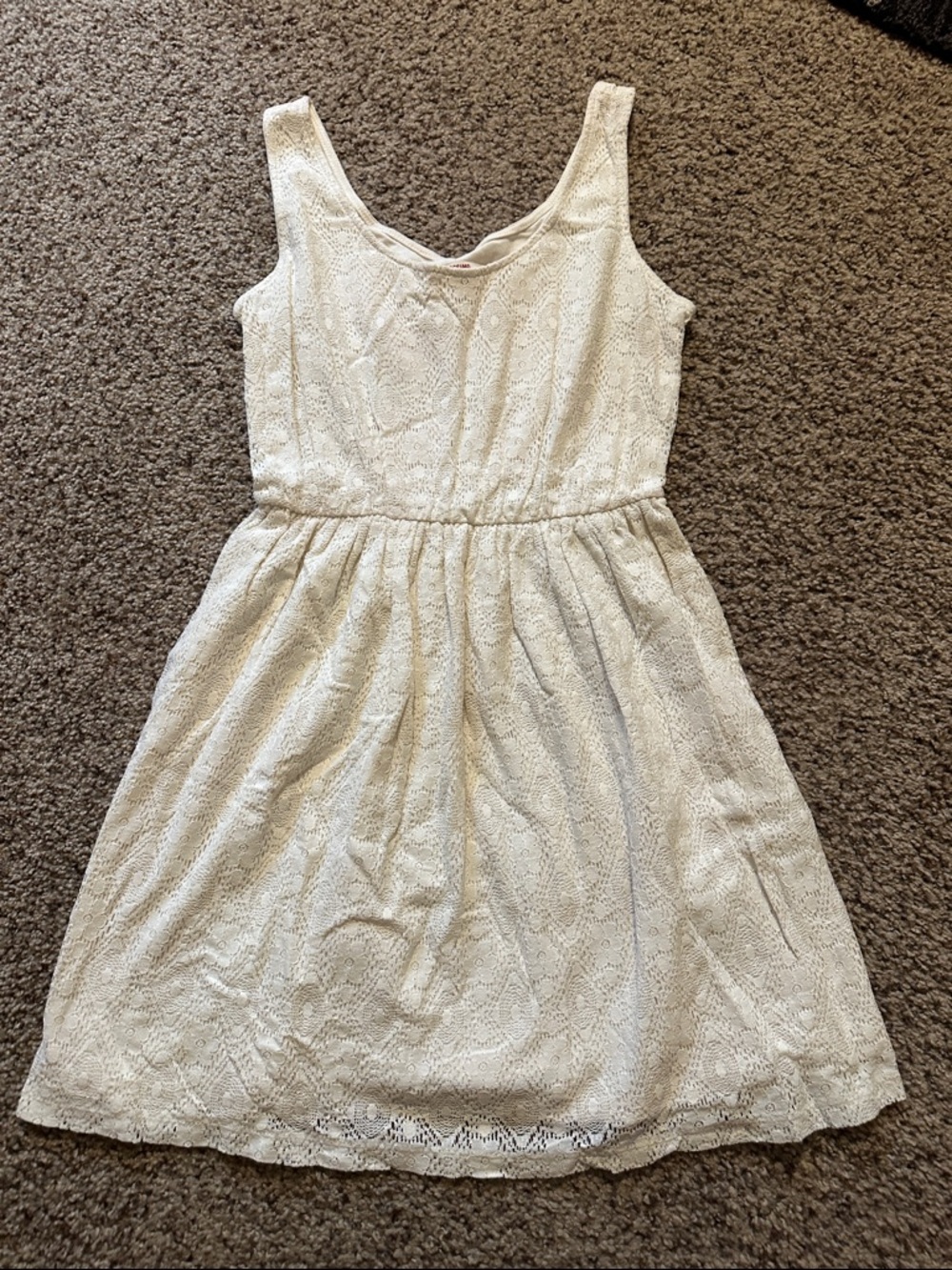 Cream Lace Sleeveless Dress